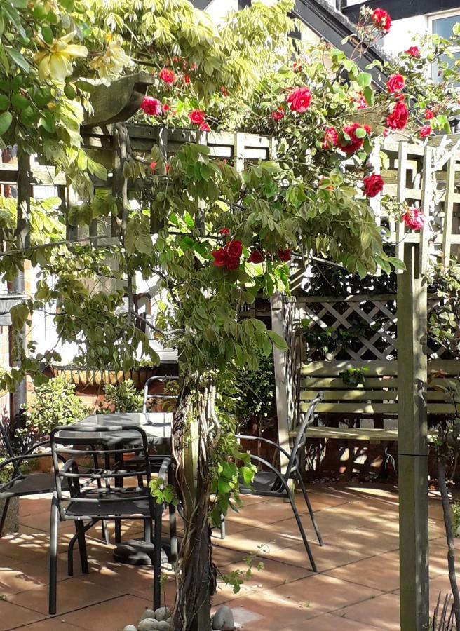 חלנדודנו Bodeuron Guest House מראה חיצוני תמונה